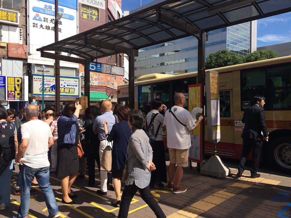 平塚駅 ららぽーと行きバスの混雑